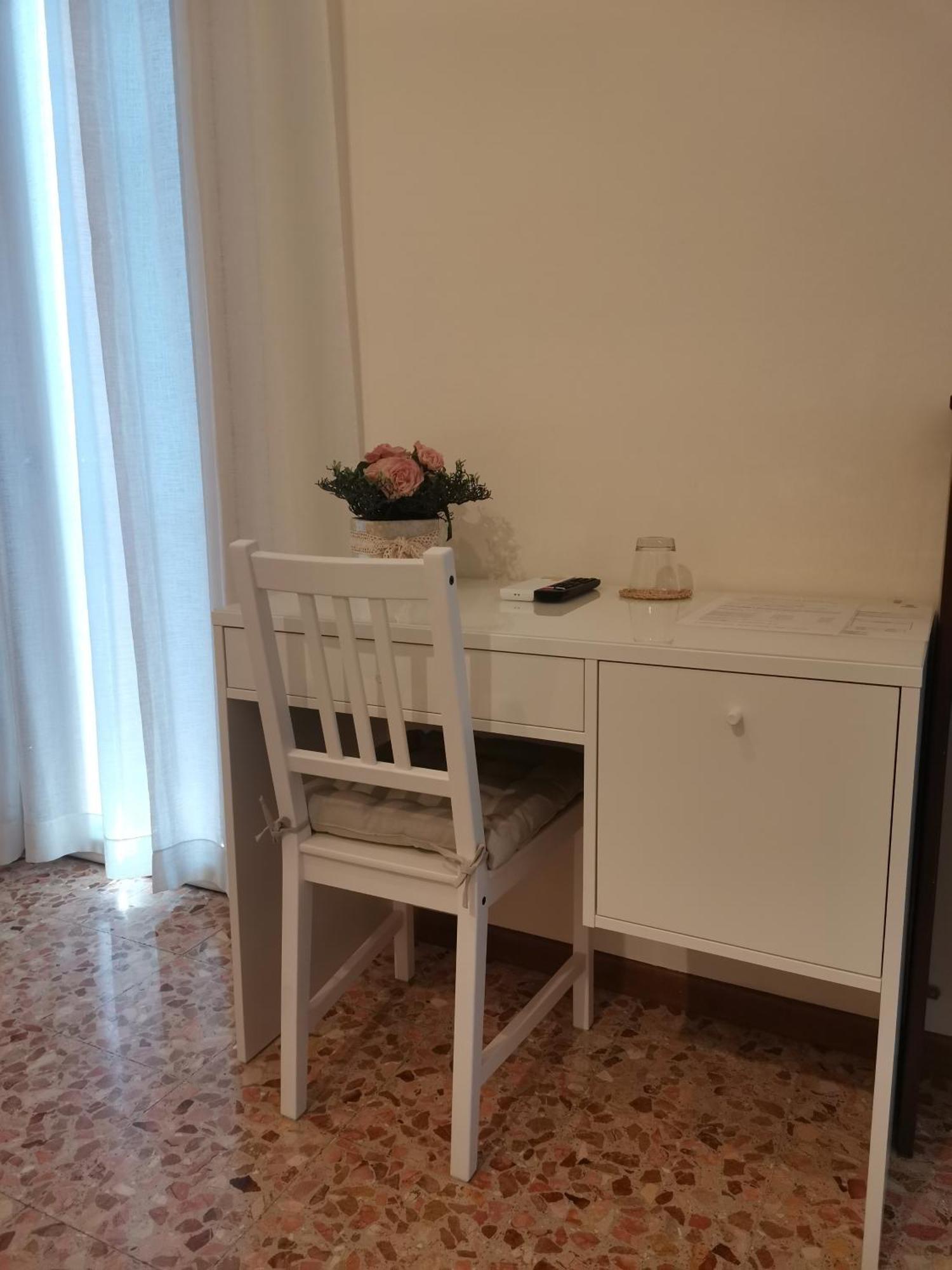 Il Colibri Bed&Breakfast Leno Phòng bức ảnh
